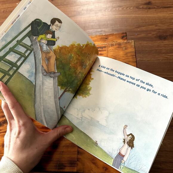 PJ Library A Kiss On The Keppie Jewish Paperback Book - Picture 5 of 9